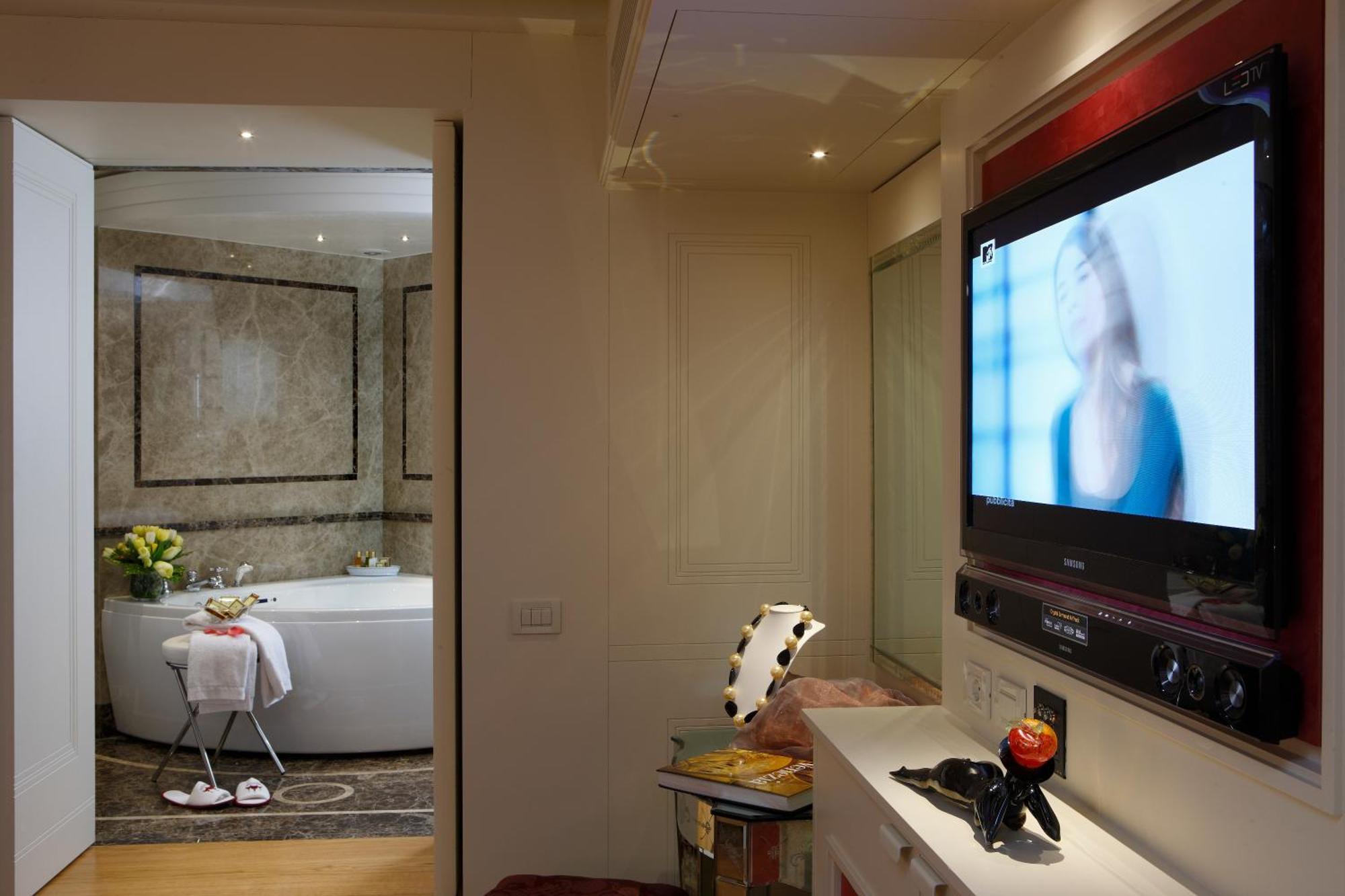Canaletto Luxury Suites - San Marco Luxury Венеция Экстерьер фото