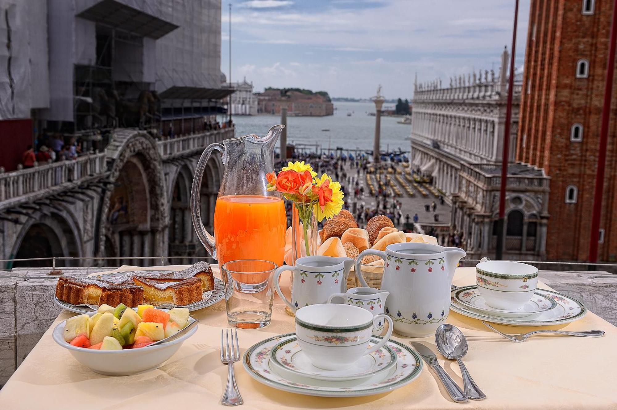 Canaletto Luxury Suites - San Marco Luxury Венеция Экстерьер фото
