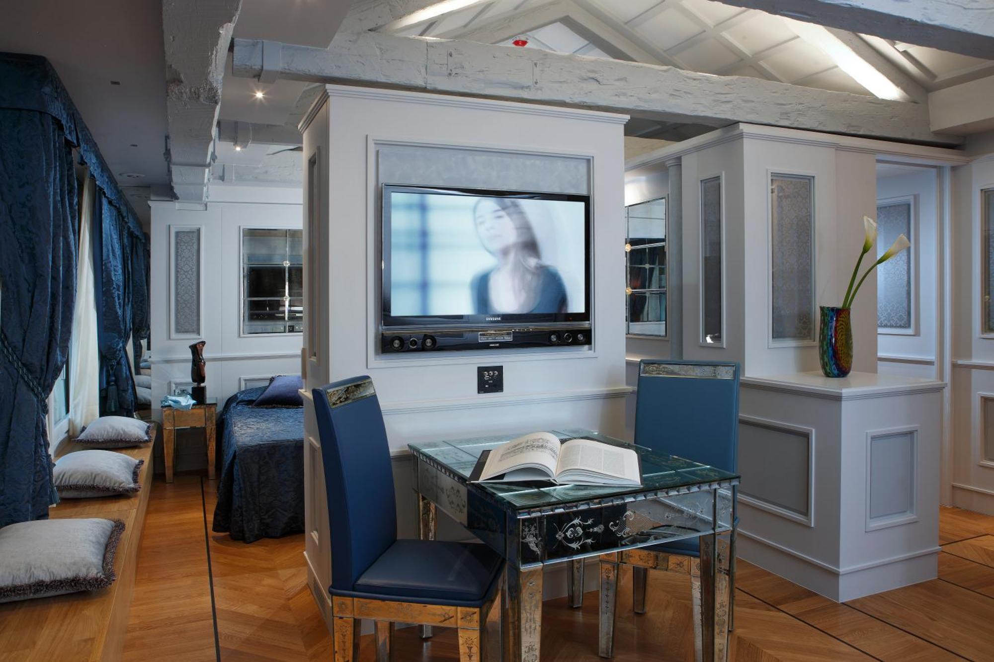Canaletto Luxury Suites - San Marco Luxury Венеция Экстерьер фото